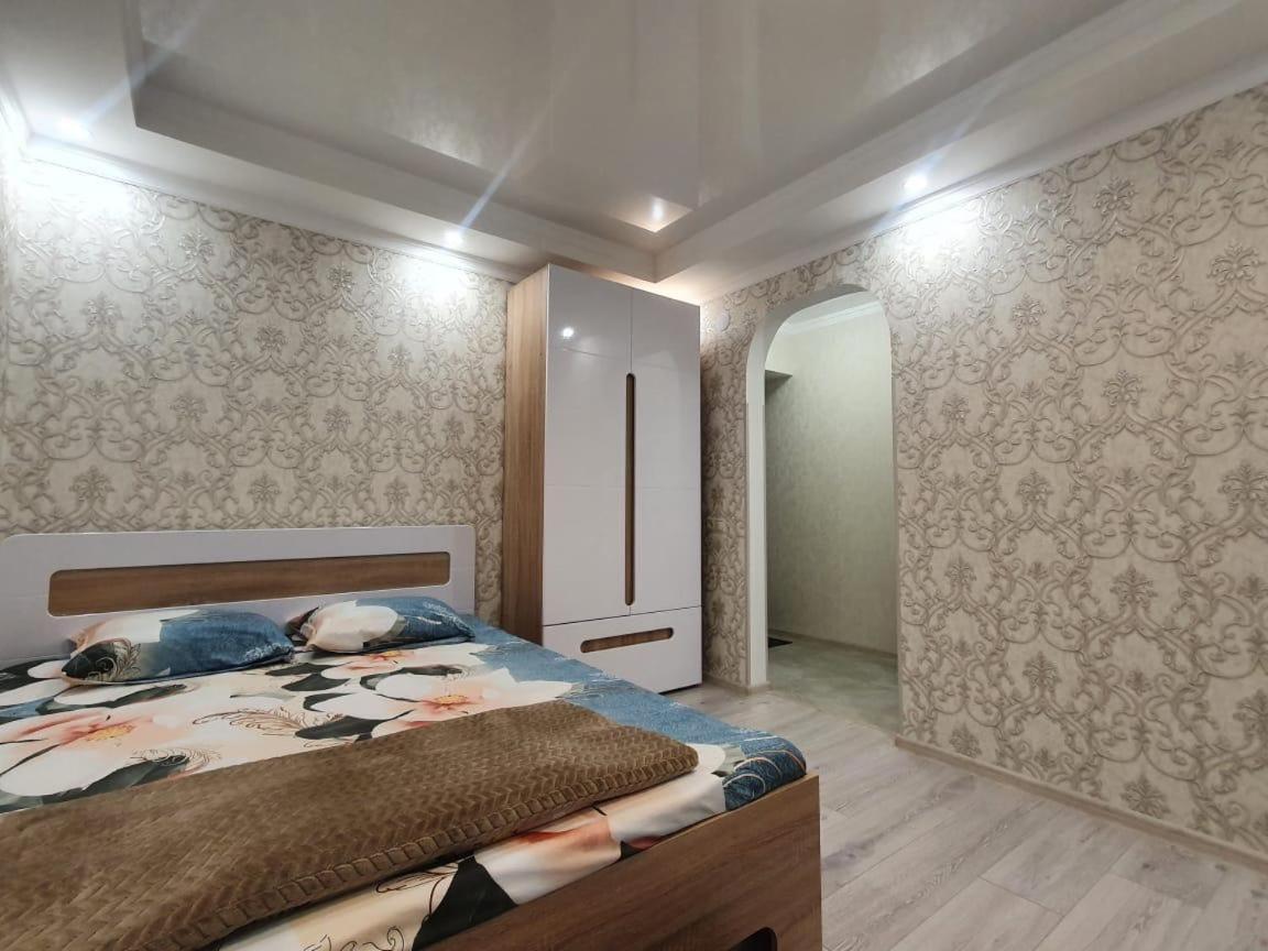 Flat Apartment Gagra Bagian luar foto