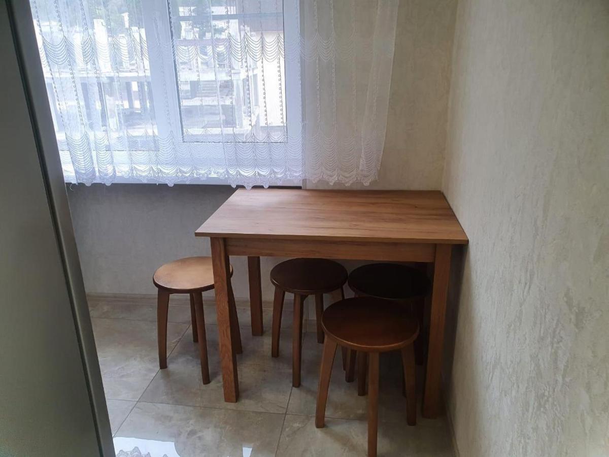 Flat Apartment Gagra Bagian luar foto